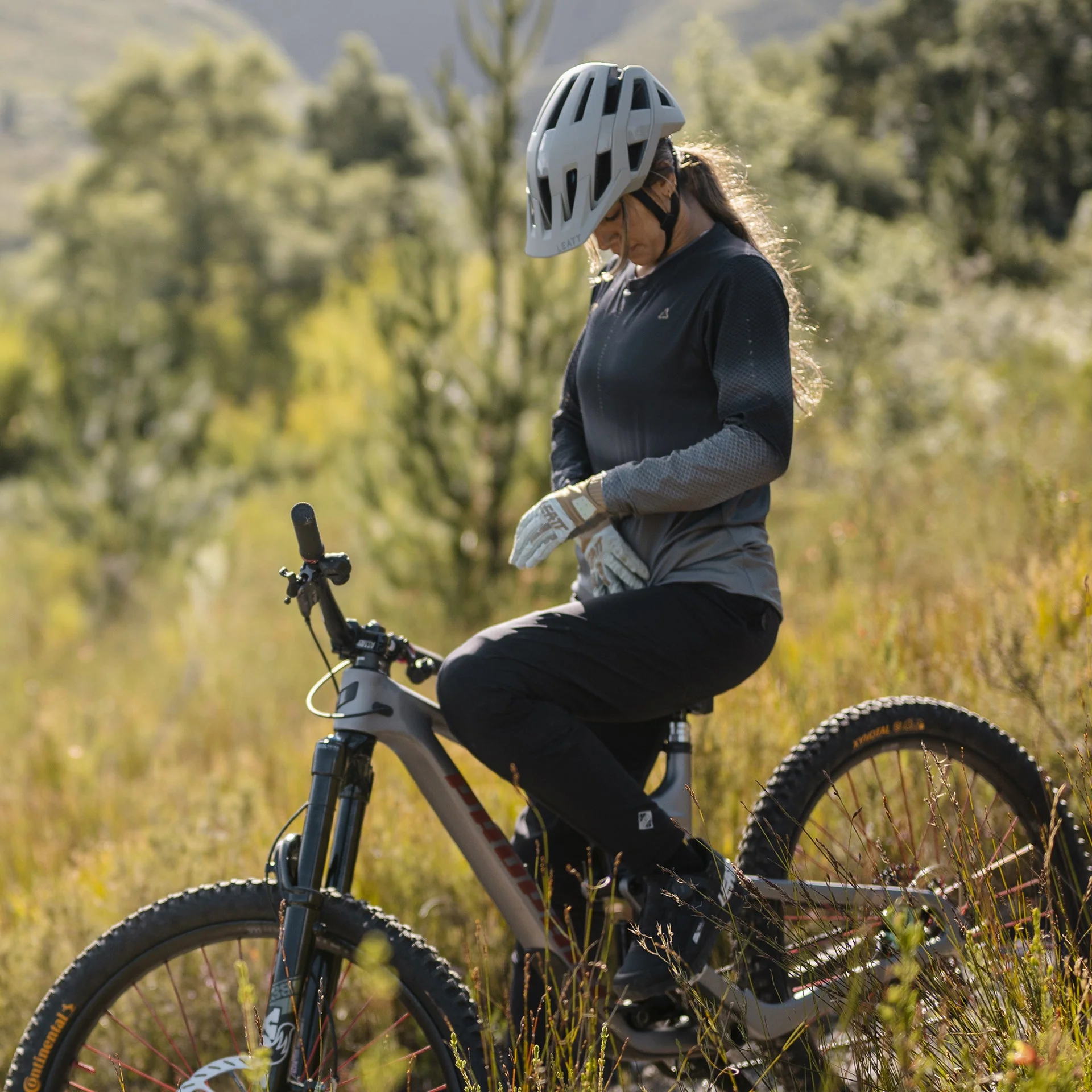 Jersey MTB Trail 3.0 - Long Sleeve - Women - Image 13