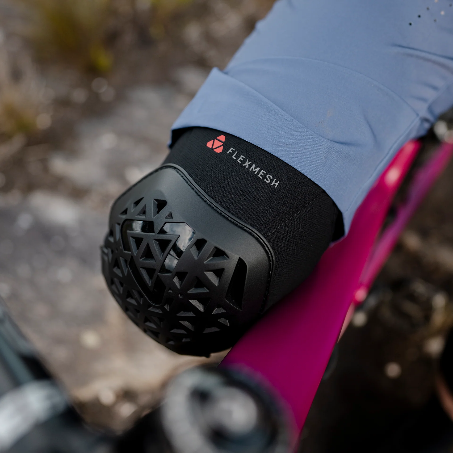 Knee Guard FlexMesh - Image 5